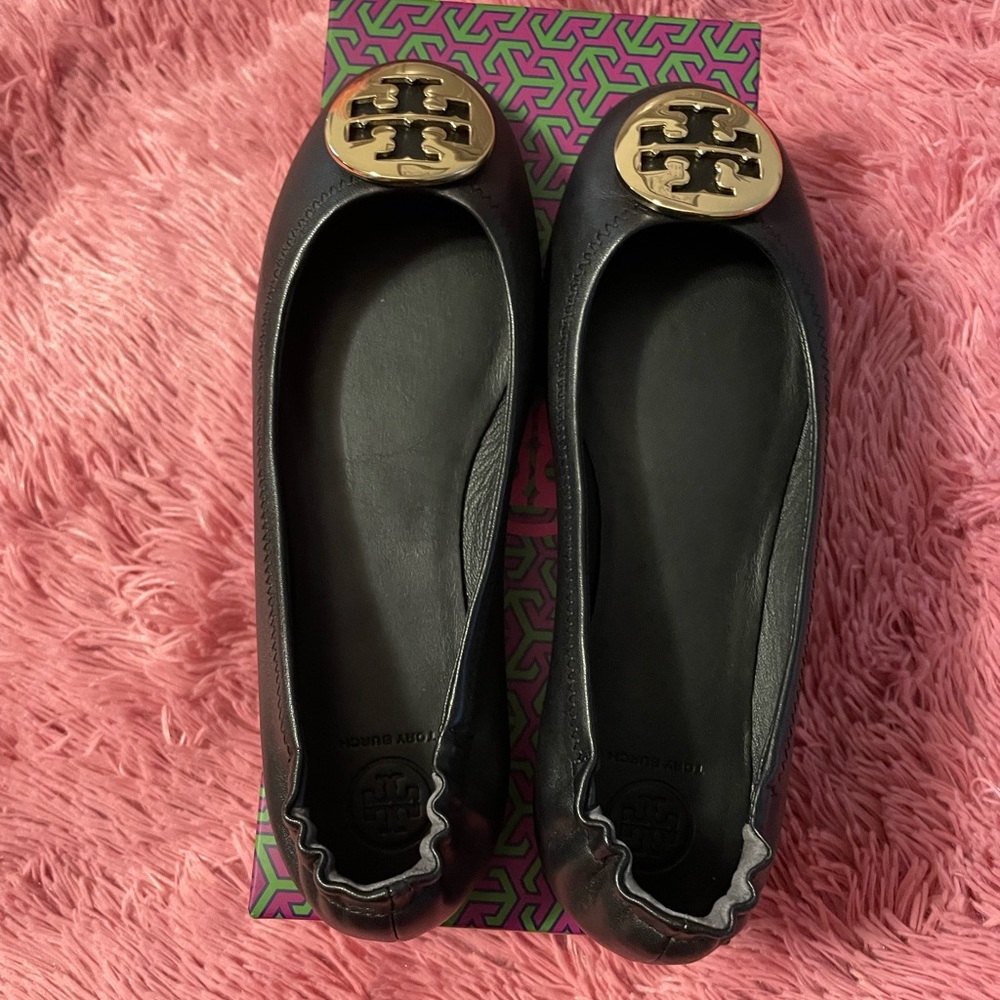 Tory Burch Minnie Flat!